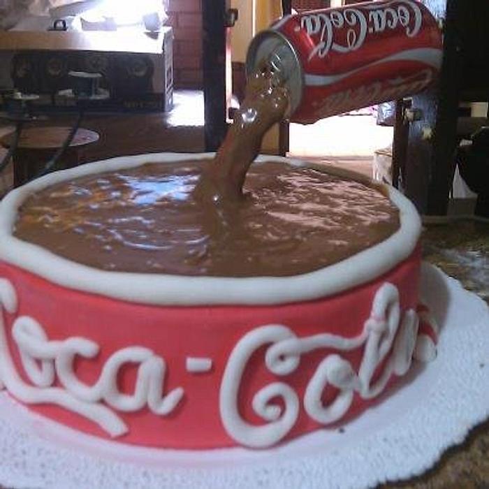 cake the Coca Cola