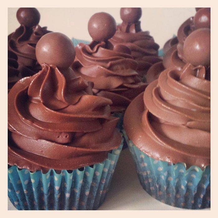 chocolate fudge cupcakes 