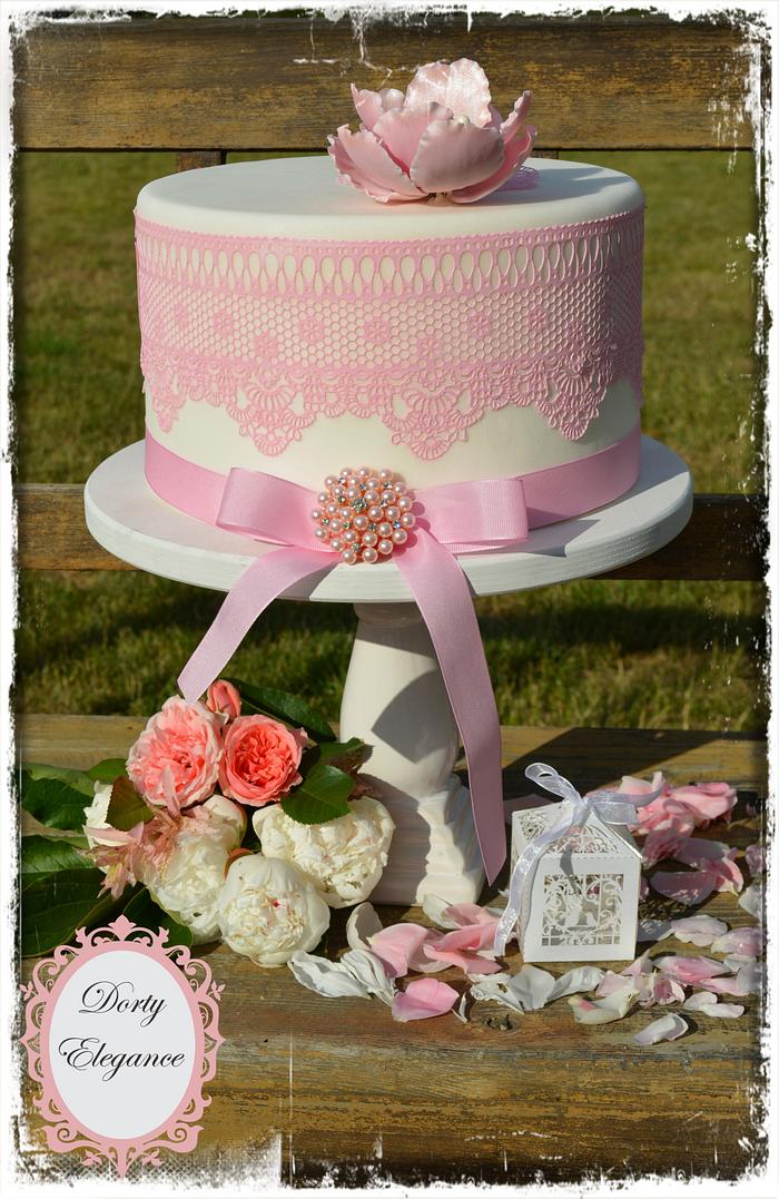 Princess pink cake