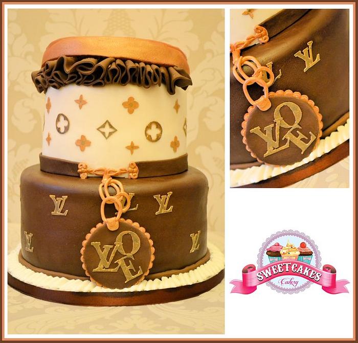 Louis Vuitton cake I made for my 1 client a year : r/cakedecorating