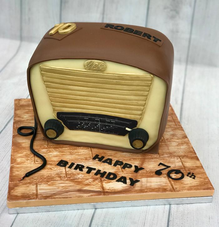 Vintage Radio Cake