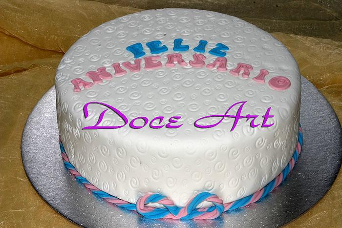 simple anniversary cake