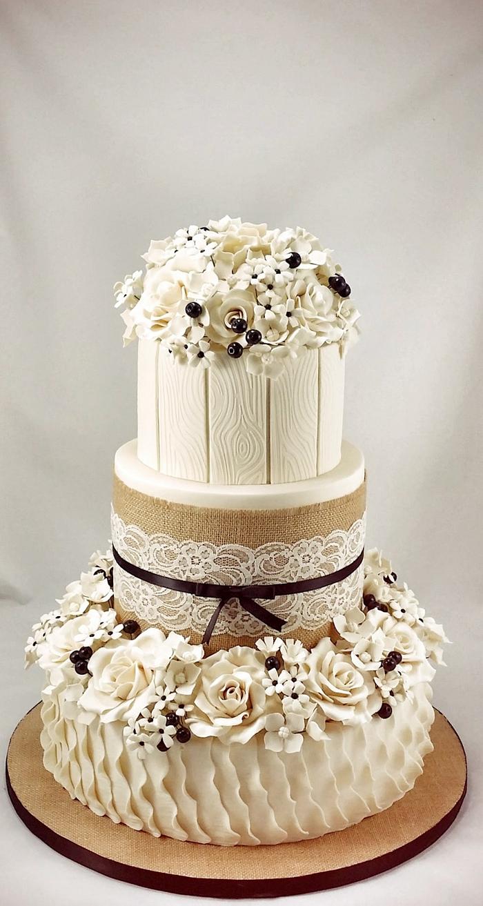 Hessian & Lace Wedding Cake