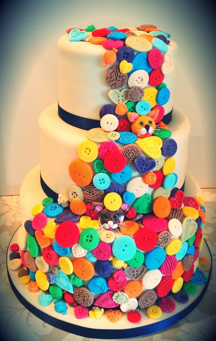 Quirky Button Wedding Cake 