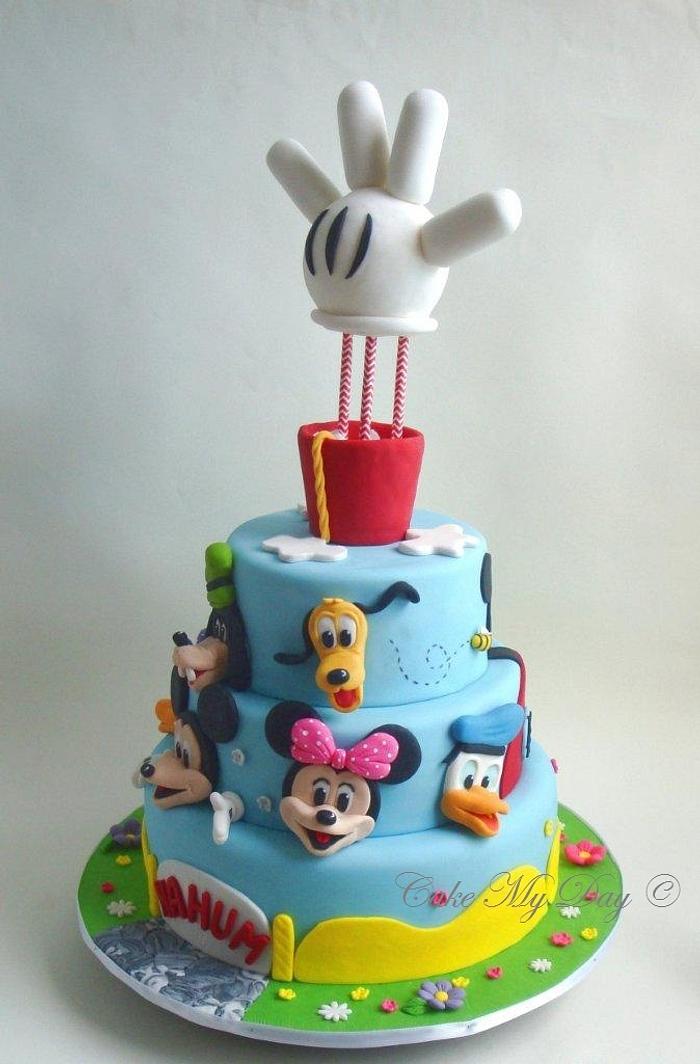 Yet another Mickey Mouse Clubhouse cake :)