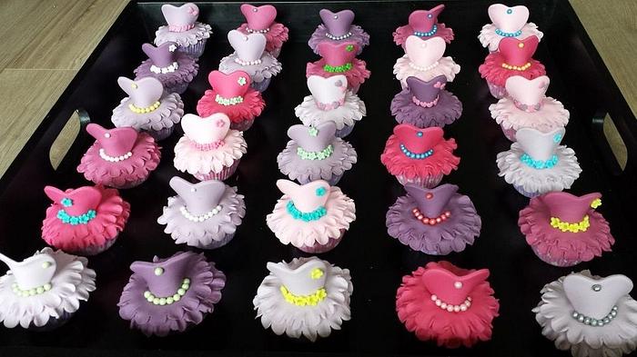 Dress cupcakes