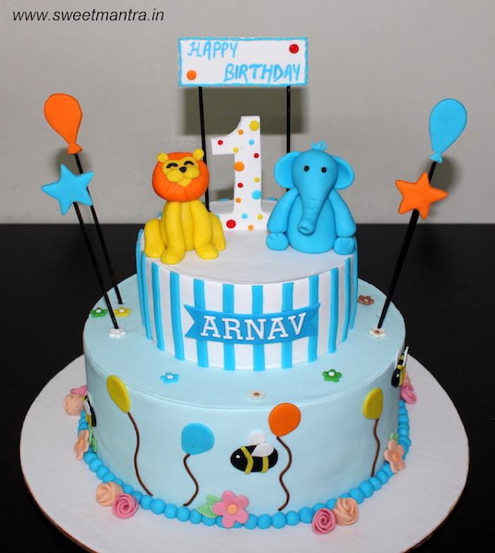 Animals tier cake