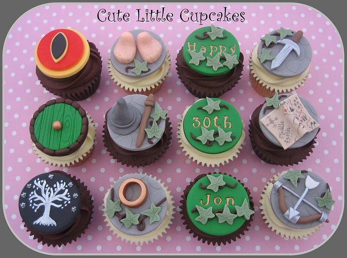 Lord of the Rings / Hobbit Cupcakes