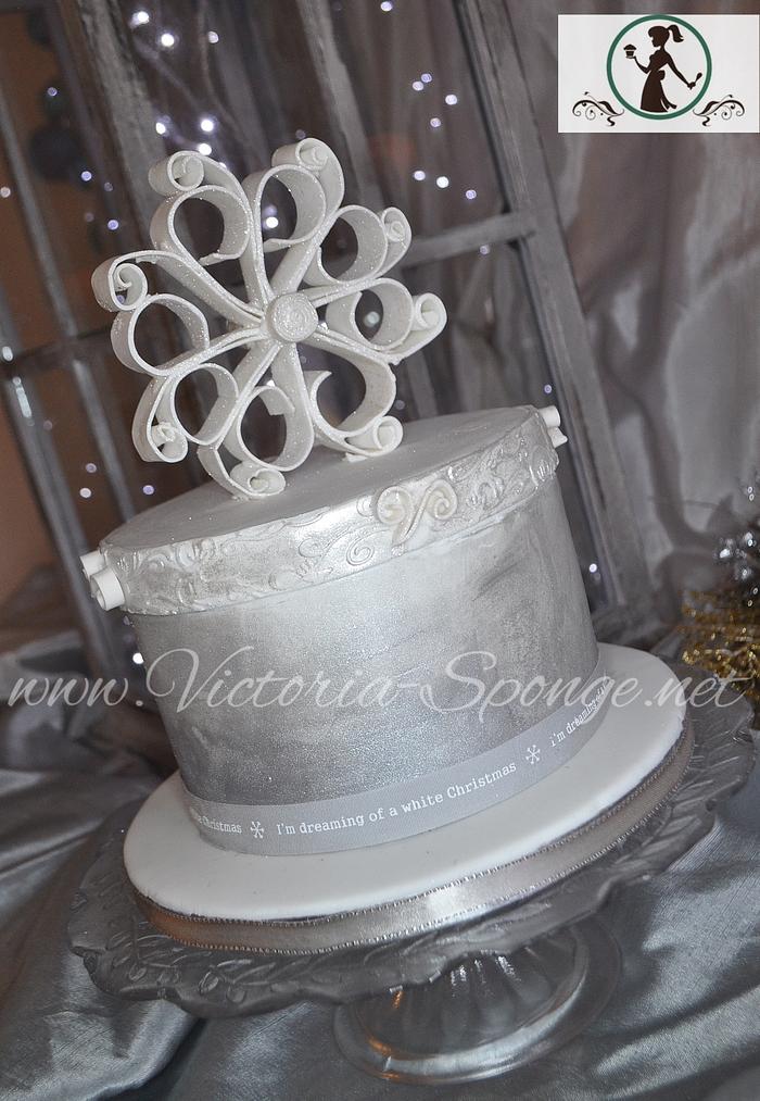 Quilled Snowflake Christmas Cake