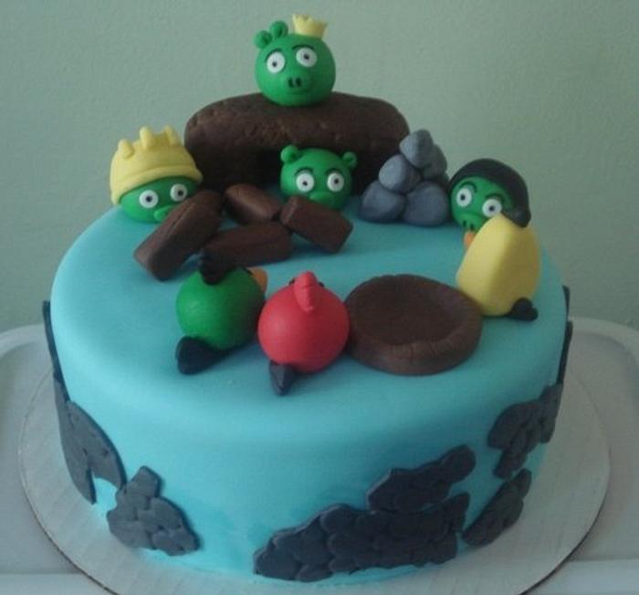 Angry Birds Cake 1 