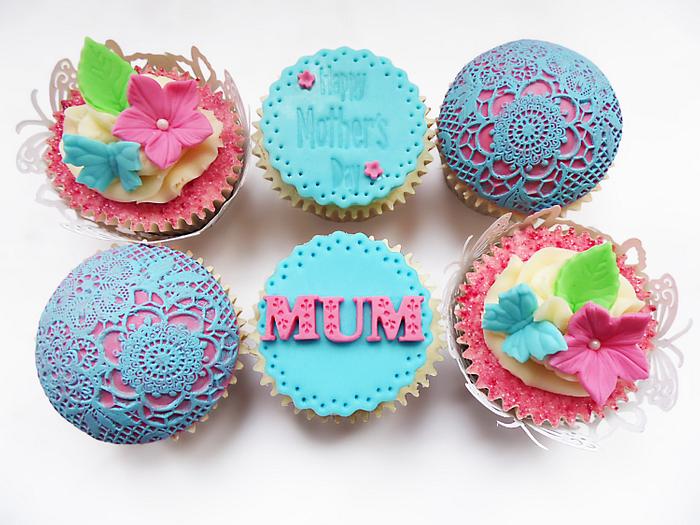 Mothers day cupcakes