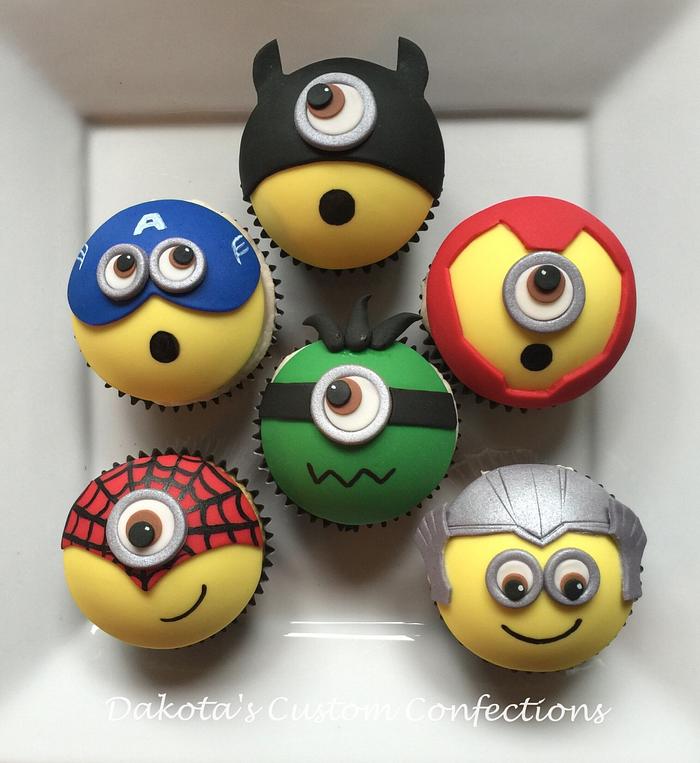 Superhero minion cupcakes
