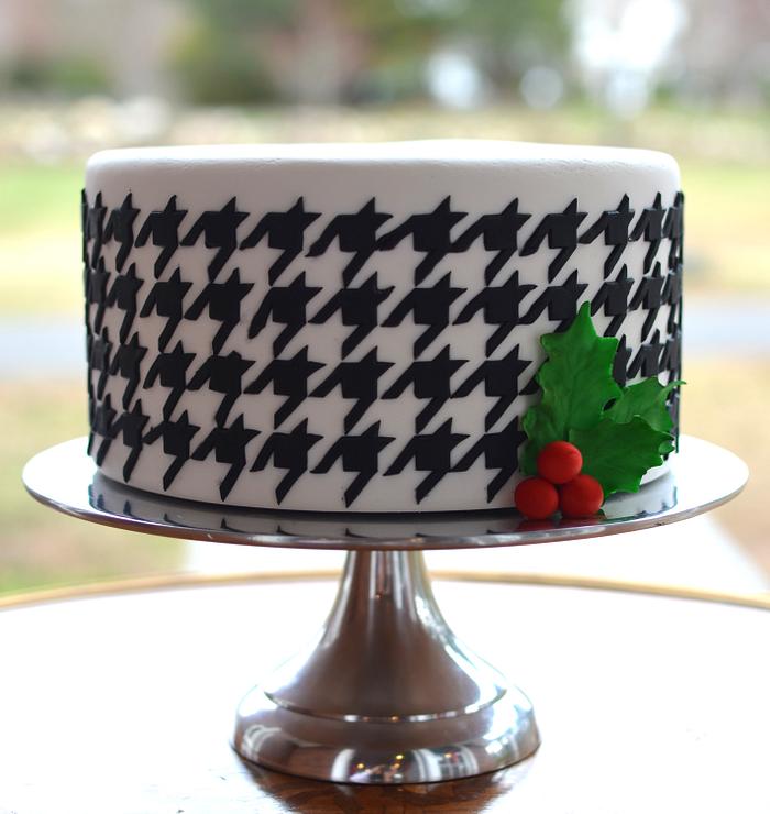 Houndstooth & Holly Cake
