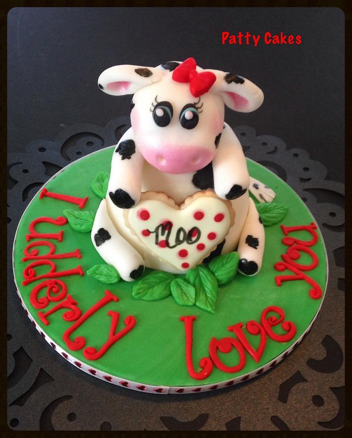 Cow mini cake