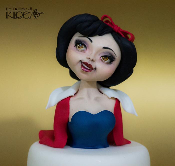 Snow white (cake topper)