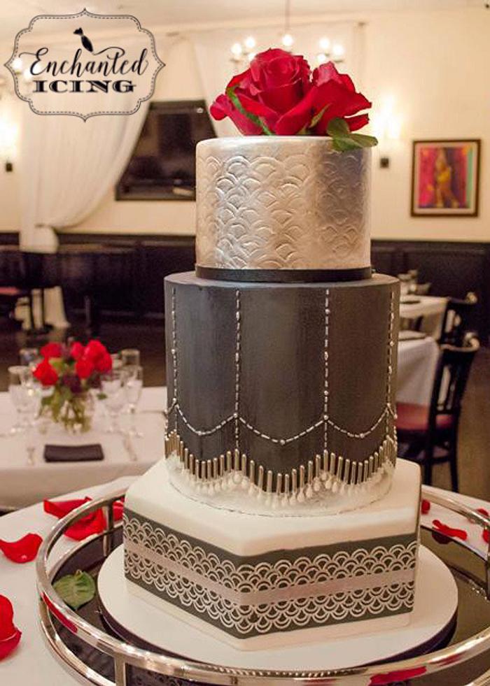Beaded deco wedding cake