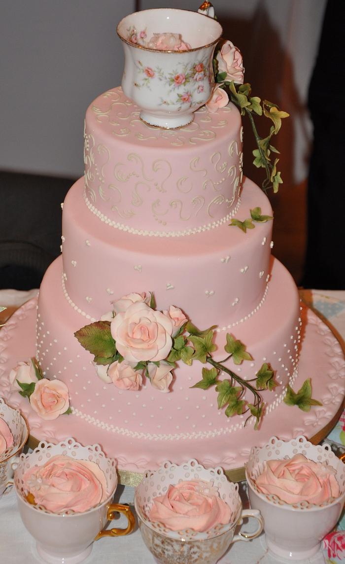 Pretty in Pink Wedding Cake with Cupcakes
