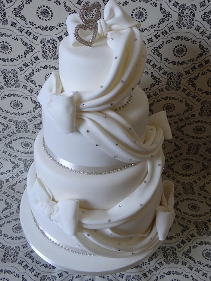 Ivory Wedding Cake - Swags & Bows