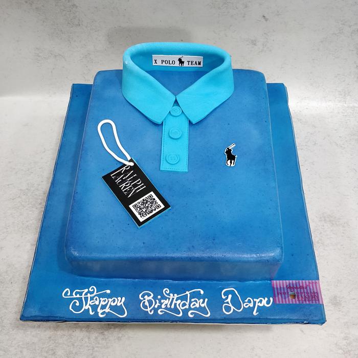 jeans shirt cake - Decorated Cake by Alessandra - CakesDecor