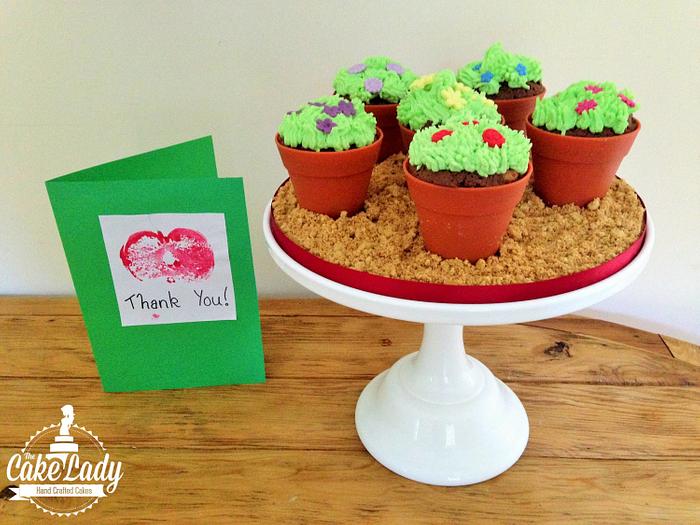 Flowerpot cupcakes made with my son <3
