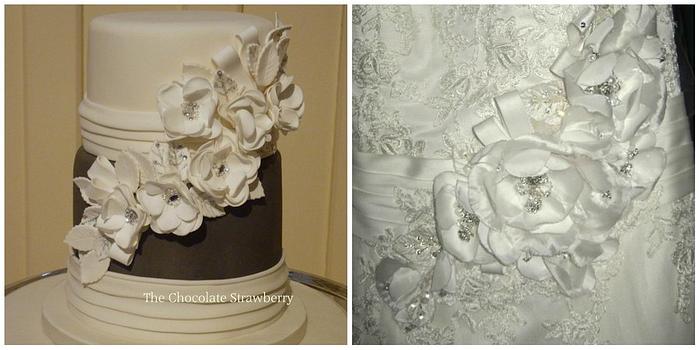 Wedding cake to match dress