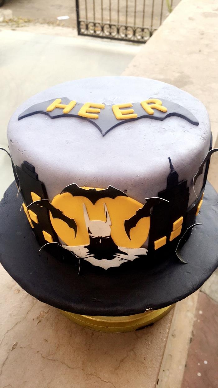 Batman rising cake