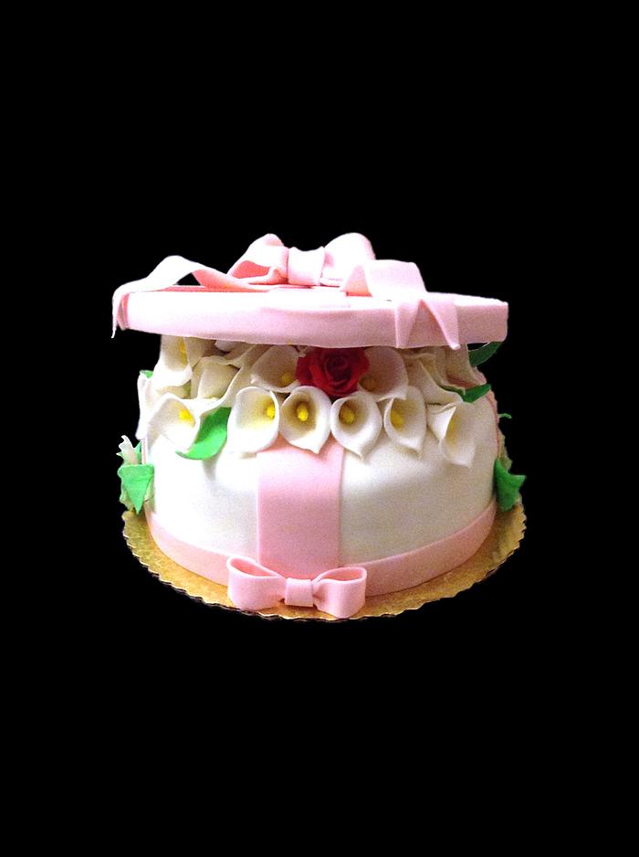 Hatbox Cake