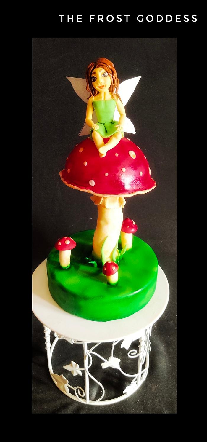 Mushroom fairy cake
