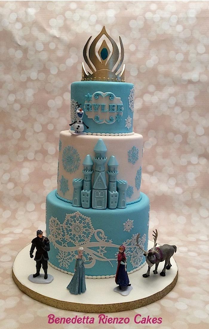 Elsa's Crown Frozen Cake