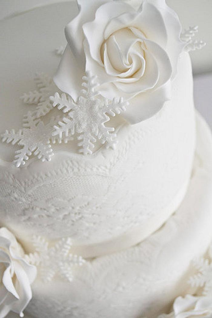 Snowflakes & Sparkle Wedding Cake