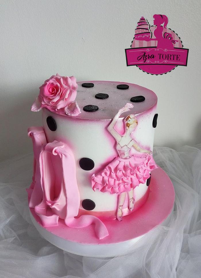 Ballerine girl cake
