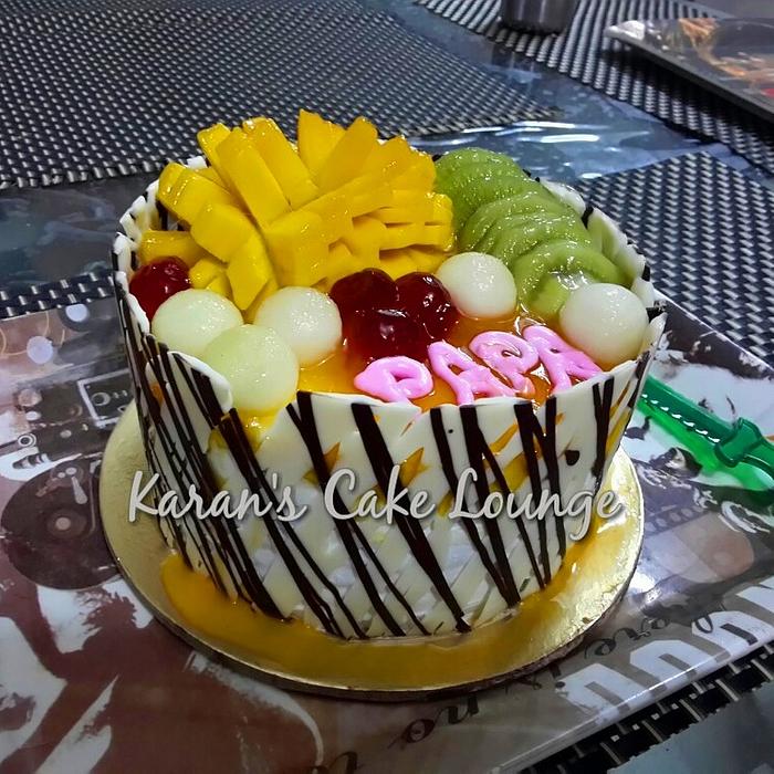 Exotic fruit cake