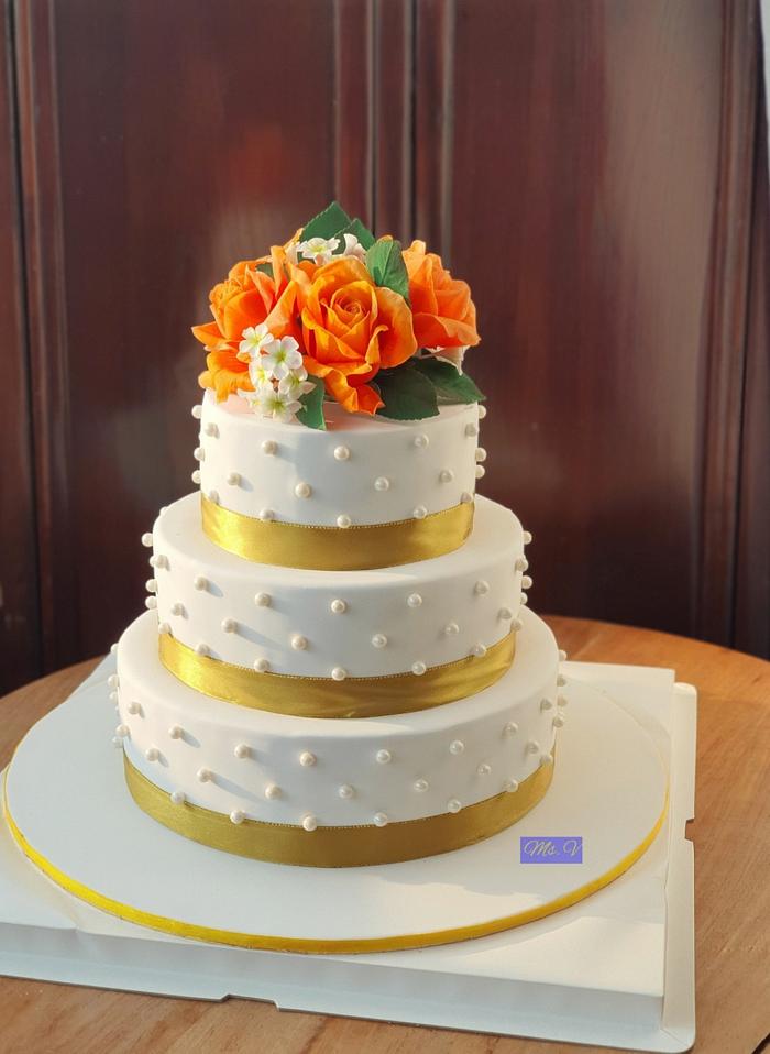 A Simple Gumpaste Orange Roses Wedding Cake
