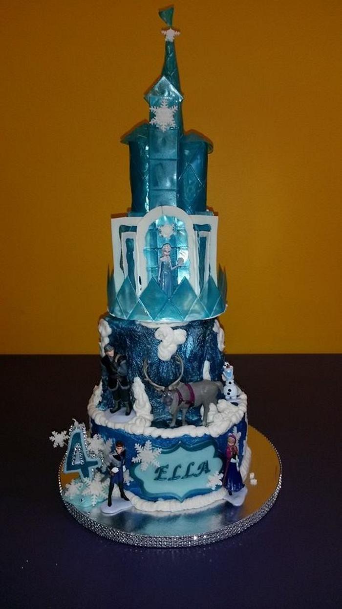 Frozen cake with ice castle 