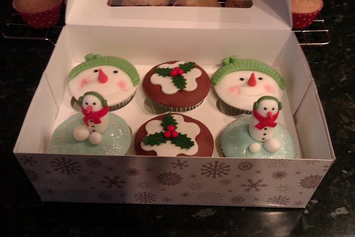 Christmas cup cakes