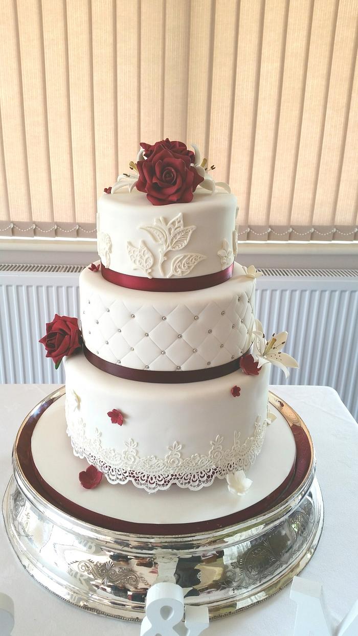 Merlot & Lillies wedding Cake