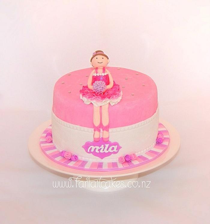 Mila's Ballerina Cake