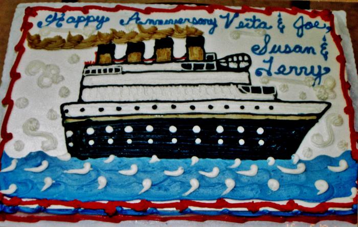 Cruise ship cake in Buttercream