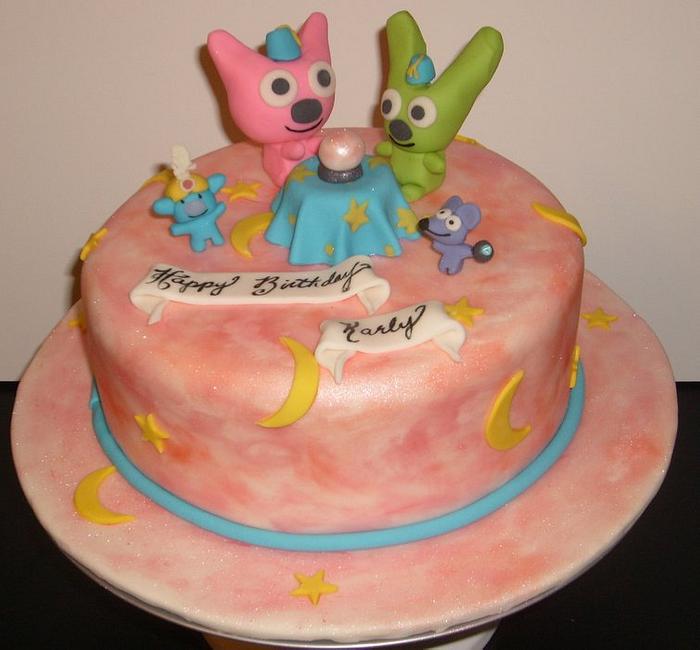 Hoops and YoYo Birthday Cake