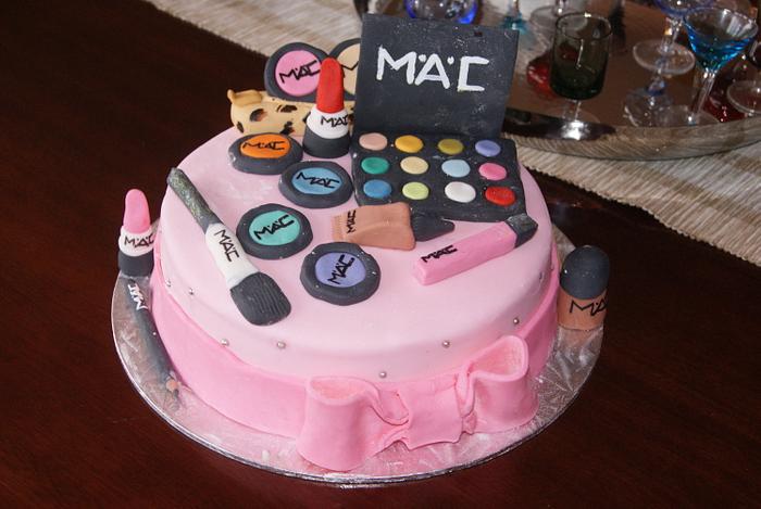 'MAC' themed cake
