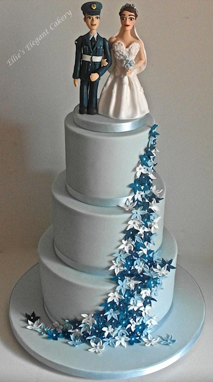 Blue theme wedding cake