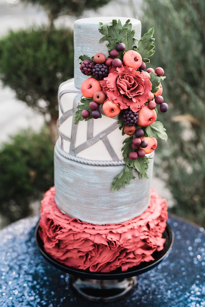 Modern Autumn Wedding Cake