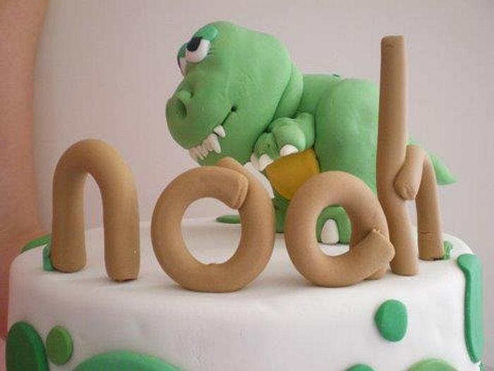 Noah's dino cake