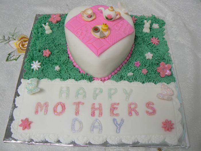 Mothers day cakes & cupcakes