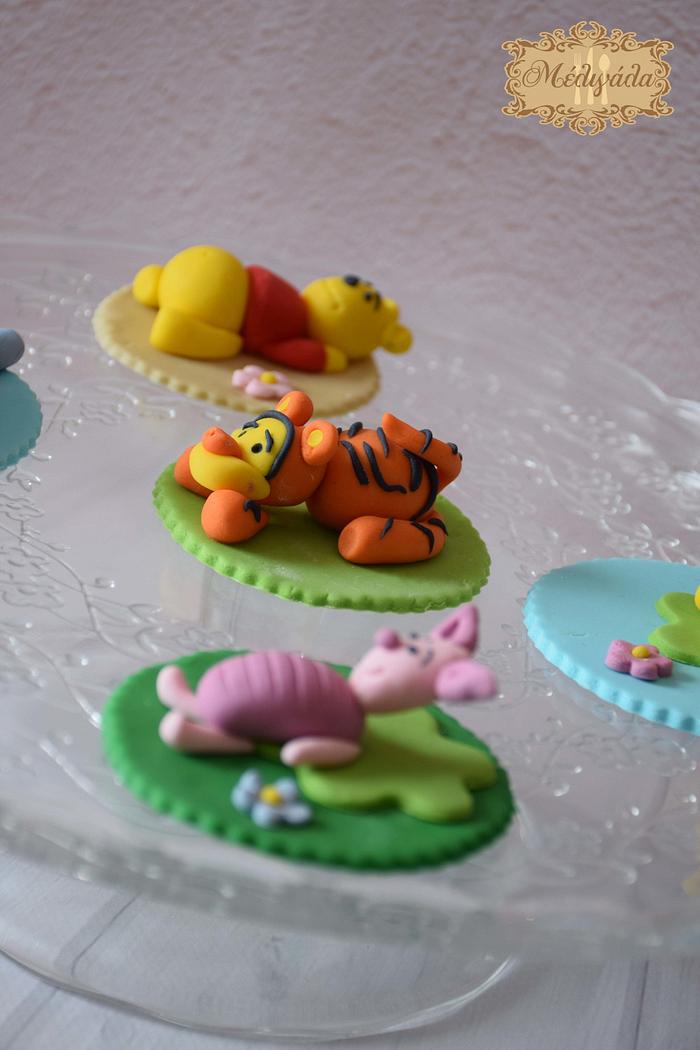Winnie Cake Toppers