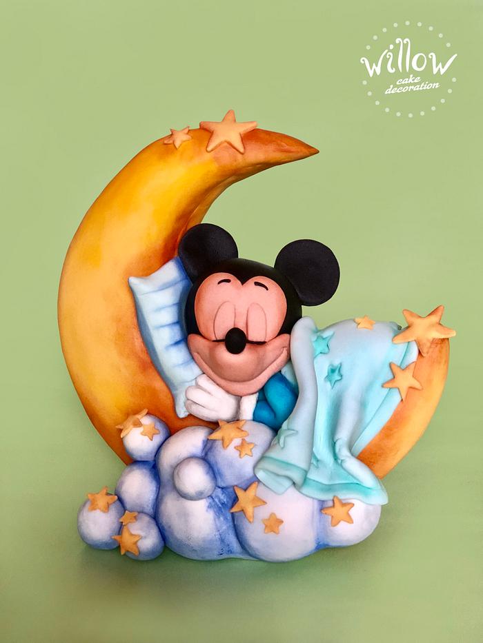 Baby Mickey, fondant cake decoration 