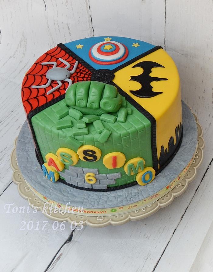 Superheroes cake