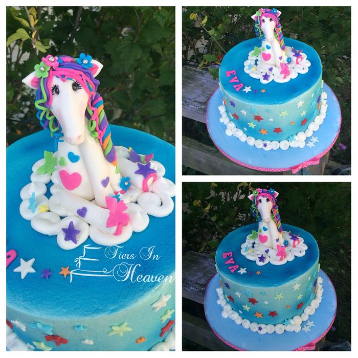Holly Hobby horse birthday cake 