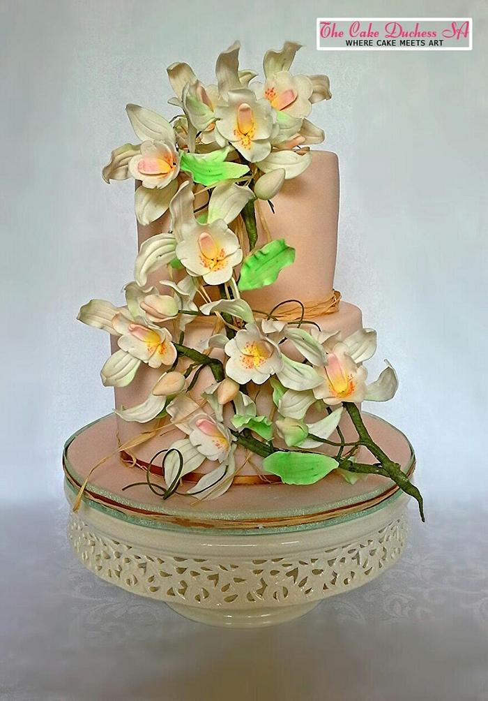 Simplicity: Cake and Sugar Flowers