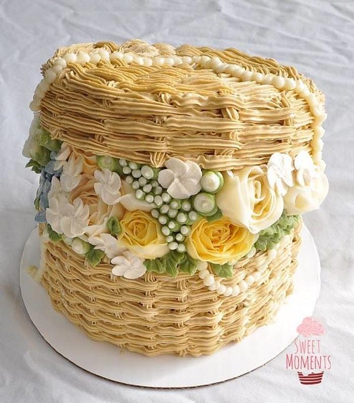 Buttercream hatbox flower cake